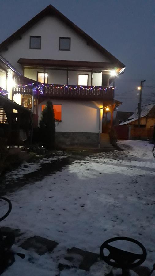 Molnar Vendeghaz Bed & Breakfast Praid Dış mekan fotoğraf